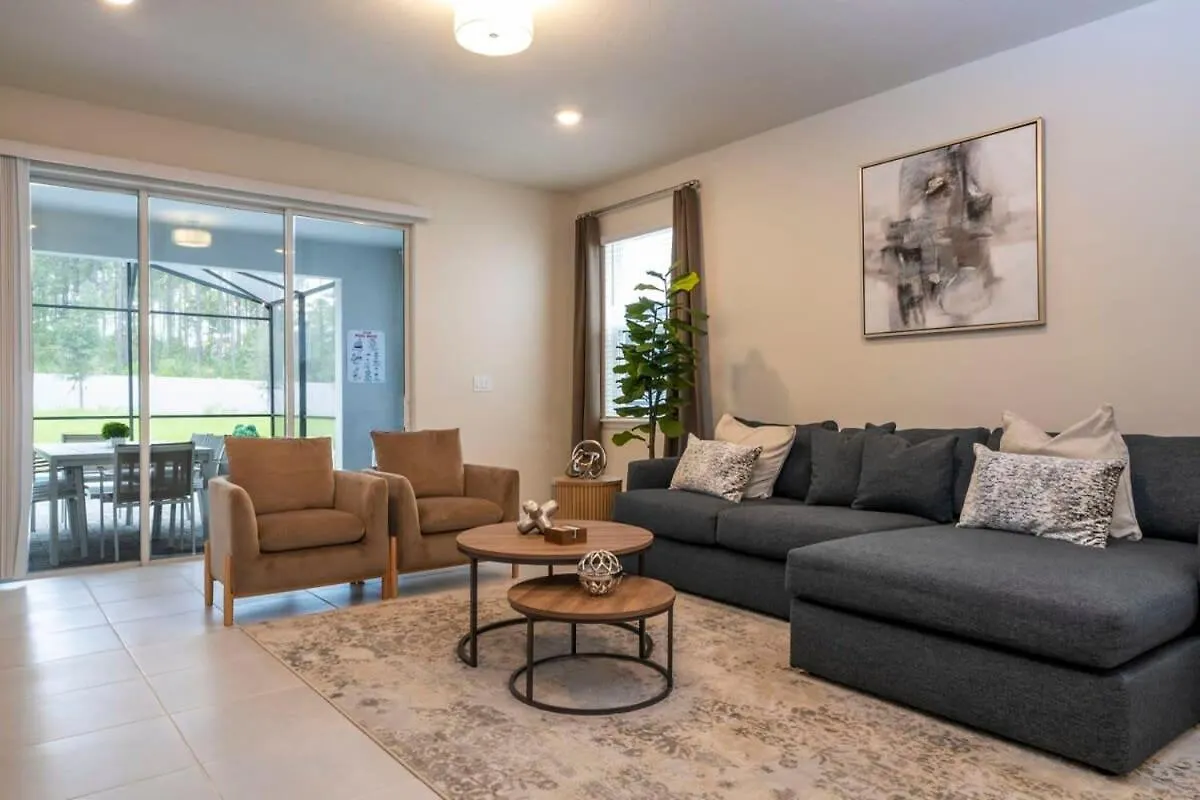 Gorgeous 6Bd W Pool Game Room At Windsor Island 4450 Davenport